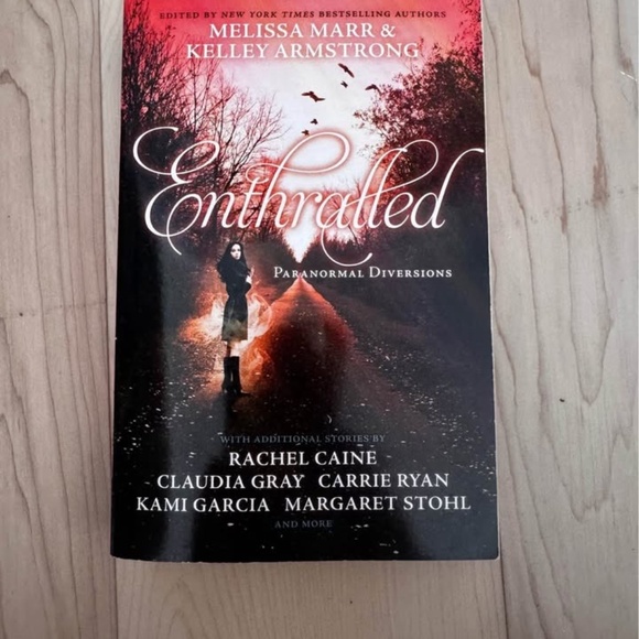 Books - Picture 7 of 16